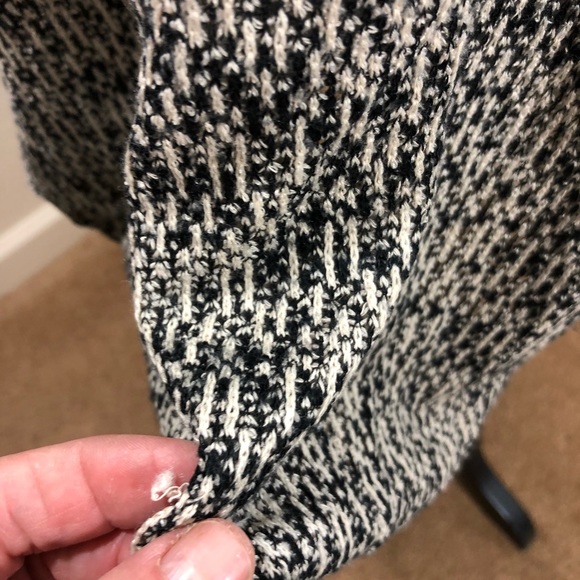 Nordstroms Brand Painted Threads Cardigan - Picture 6 of 6